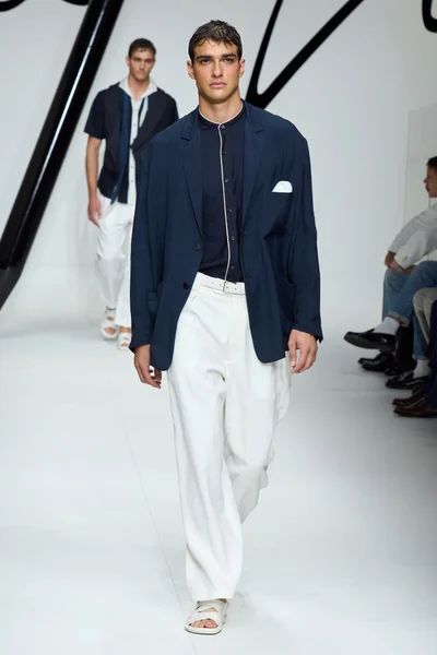Look 71